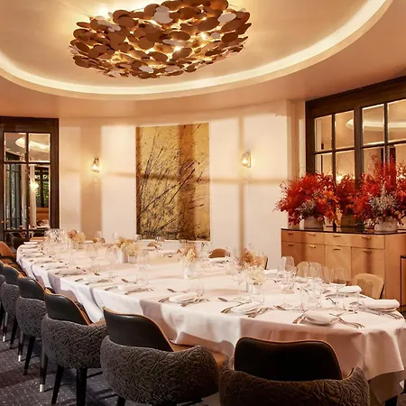 Le Burgundy Hotel Paris