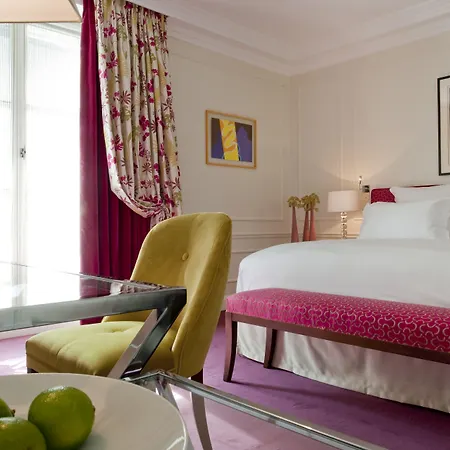 Le Burgundy Hotel