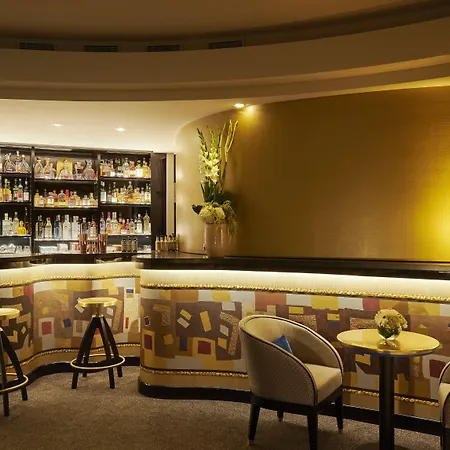 Le Burgundy Hotel Paris