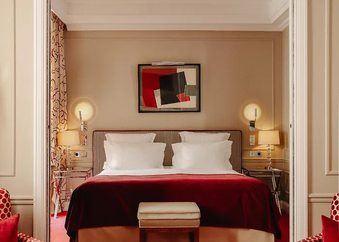 Hotel Le Burgundy 5*