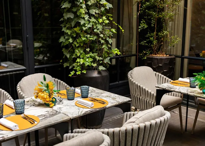 Le Burgundy 5* Paris