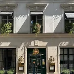 Le Burgundy Szálloda 5*