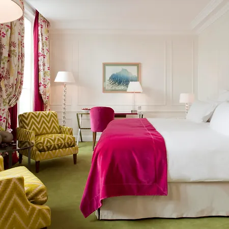 Hotel Le Burgundy Paris