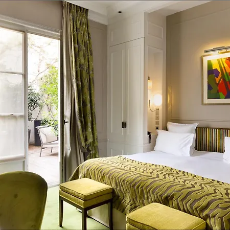 Hotel Le Burgundy Paris