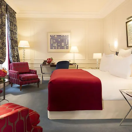 Le Burgundy Hotel