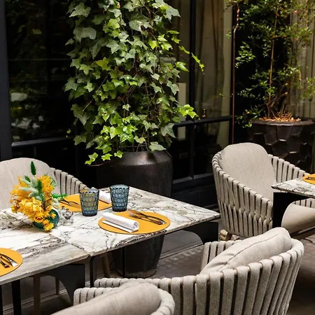 Le Burgundy 5* Paryż
