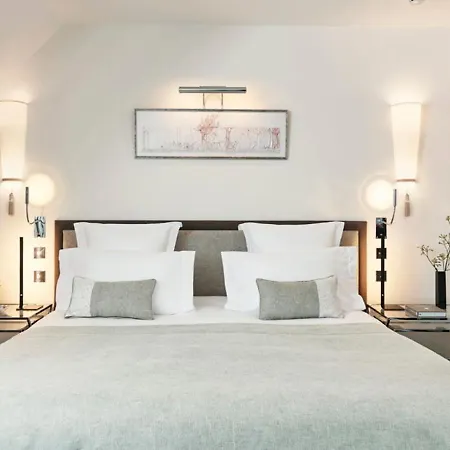 Hotel Le Burgundy