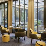 Le Burgundy Hotel 5*