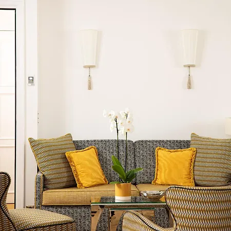 Hotel Le Burgundy