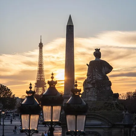 ホテル ル ブルガンディ 5*