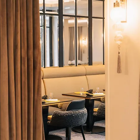 Le Burgundy Hotel 5*