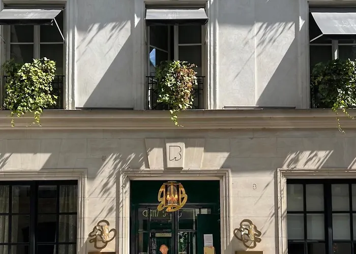 ル ブルガンディ ホテル 5*