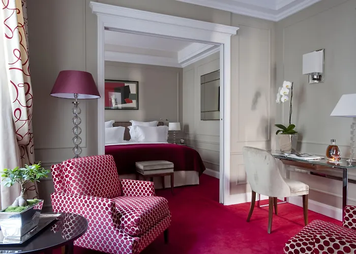 ル ブルガンディ ホテル 5*