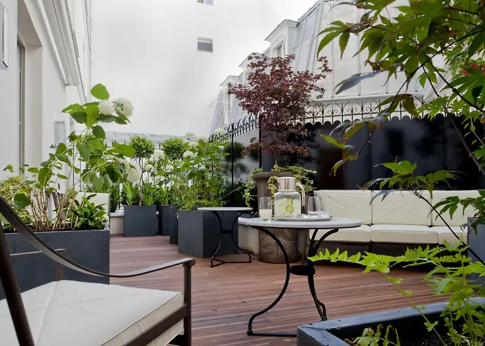 ル ブルガンディ ホテル パリ