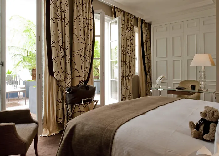 Le Burgundy Paris