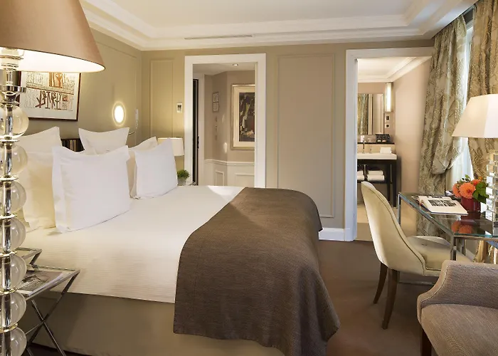 Hotel Le Burgundy Parijs